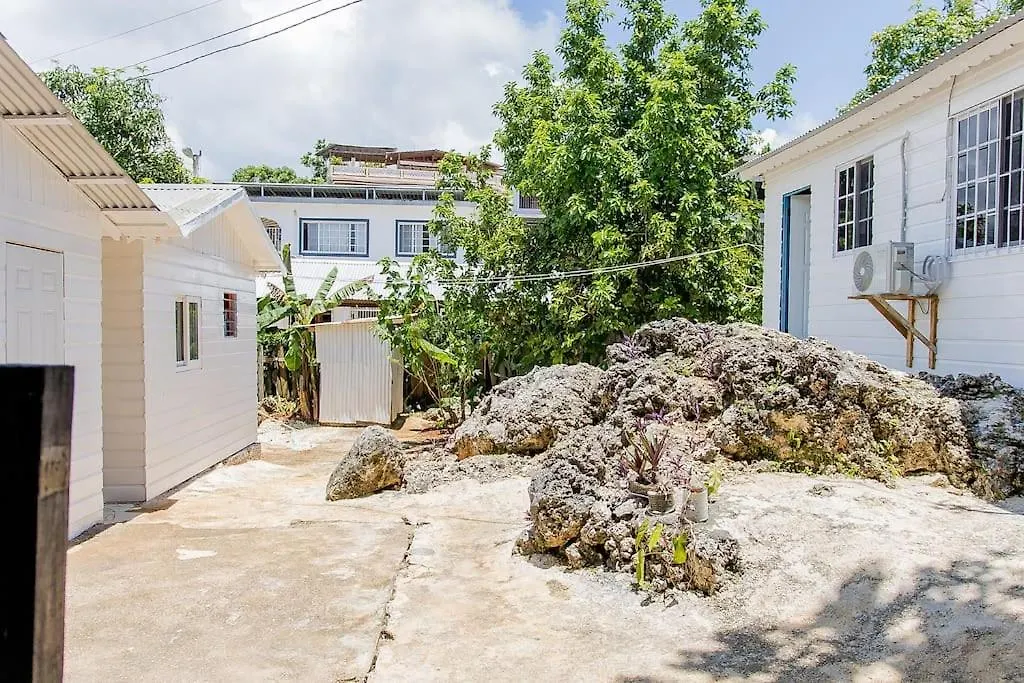 Cozy Cottage With Nature Views & Modern Amenities Negril Villa