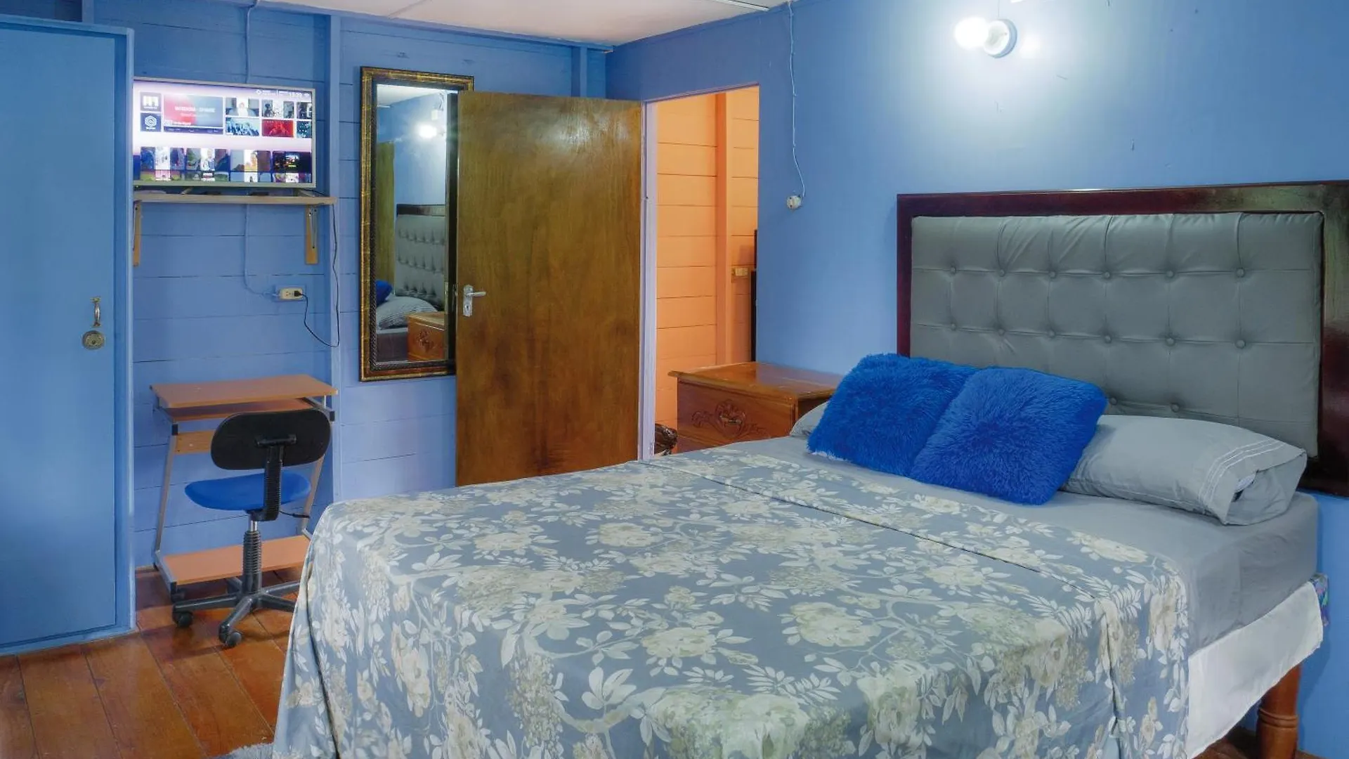 Cozy Cottage With Nature Views & Modern Amenities Negril Jamaica
